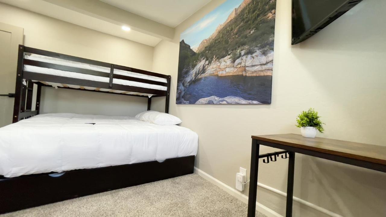 Private Home - Heated Pool, Billiards, Darts, Foosball, Fireplace, 5 Smart Tvs, Bbq, Cotton Bedding - The Saguaro Sanctuary, Pool Heat Optional Тусон Экстерьер фото