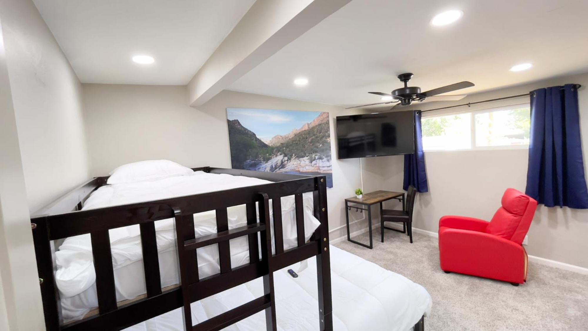 Private Home - Heated Pool, Billiards, Darts, Foosball, Fireplace, 5 Smart Tvs, Bbq, Cotton Bedding - The Saguaro Sanctuary, Pool Heat Optional Тусон Экстерьер фото